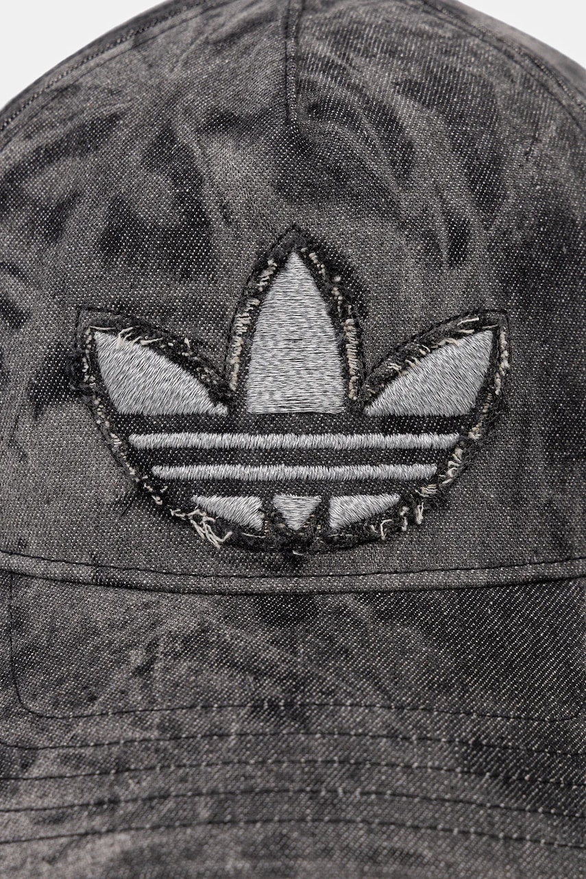 Хлопковая кепка adidas Originals Baseball Cap цвет серый JW0001 Хлопковая кепка adidas Originals Baseball Cap цвет серый JW0001