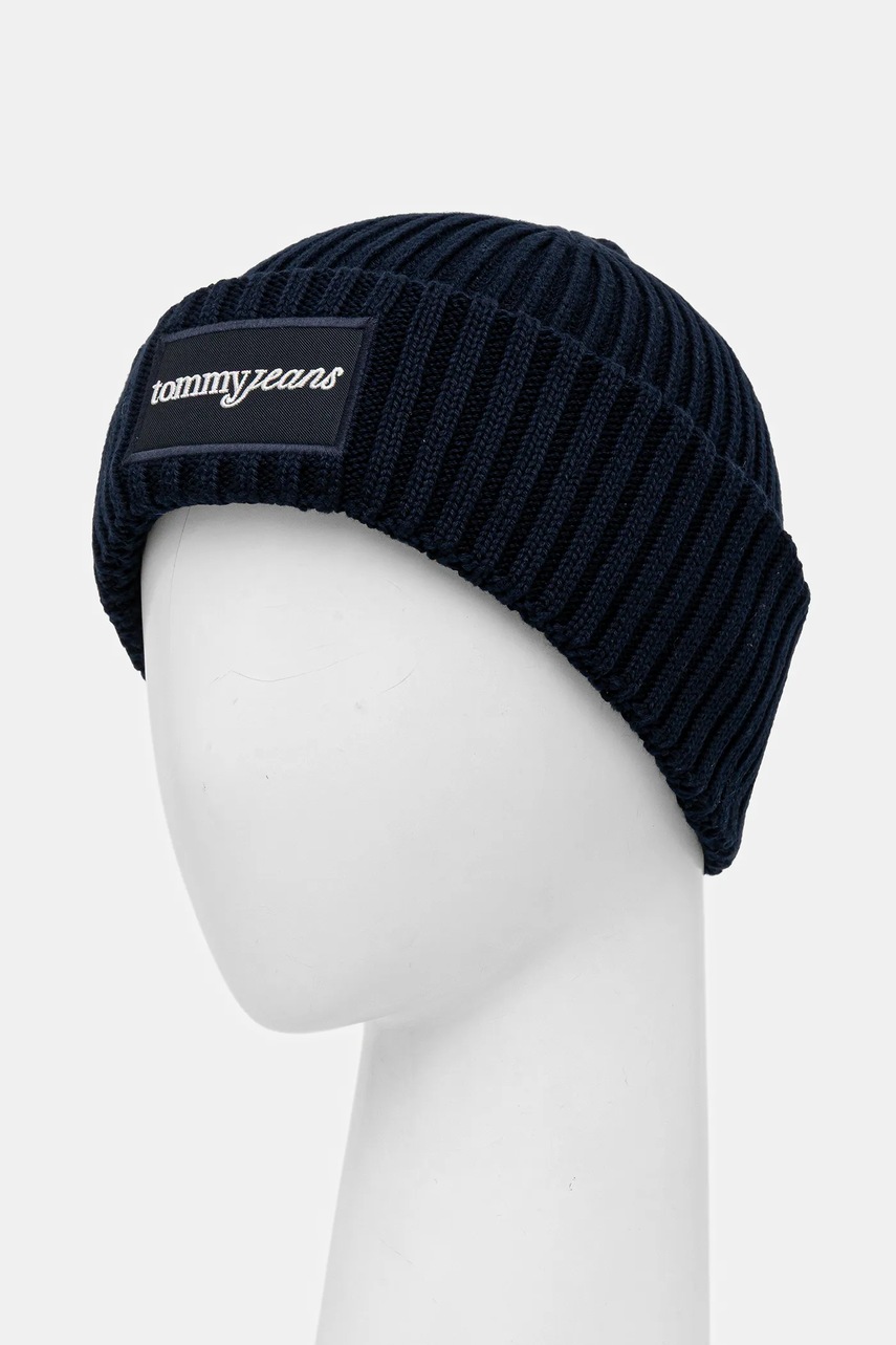 Хлопковая шапка Tommy Jeans цвет синий AW0AW17909 Хлопковая шапка Tommy Jeans цвет синий AW0AW17909