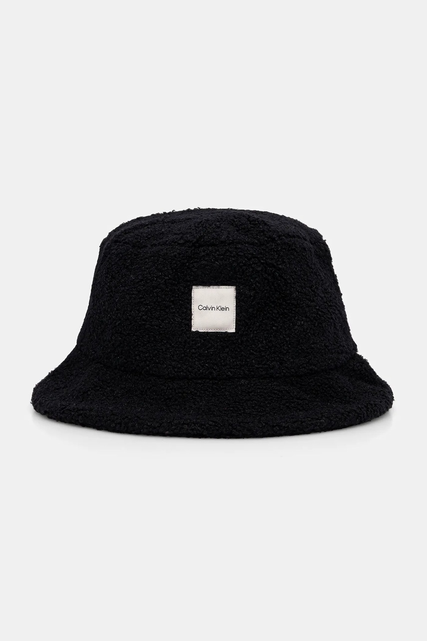 

Капела Calvin Klein в черно LV04F5055G, Черен