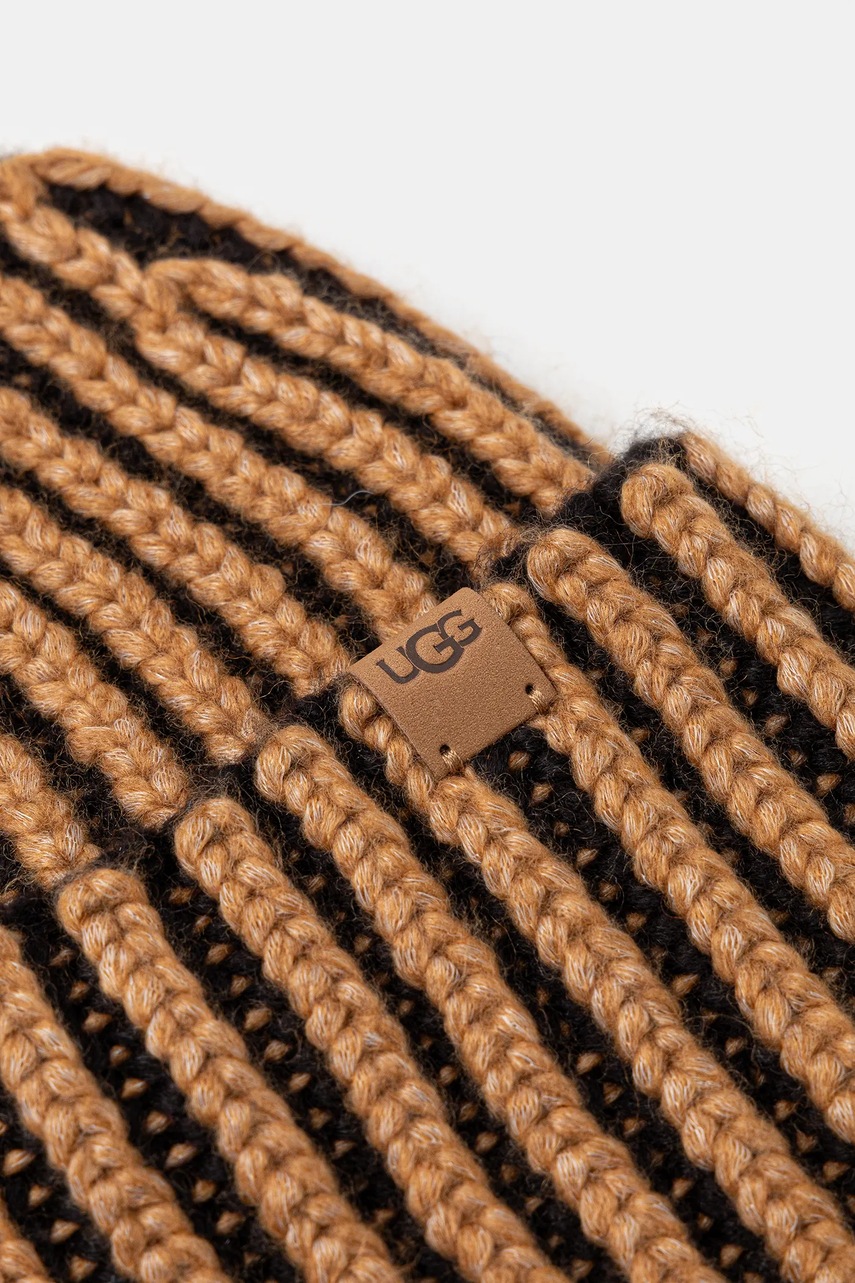 Μάλλινος σκούφος και γάντια UGG CHUNKY χρώμα: καφέ, 103605 φωτογραφία