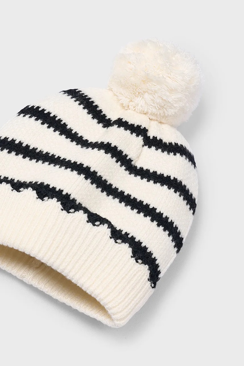 Детские шапка и шарф Mayoral цвет бежевый 10070 Детские шапка и шарф Mayoral цвет бежевый 10070