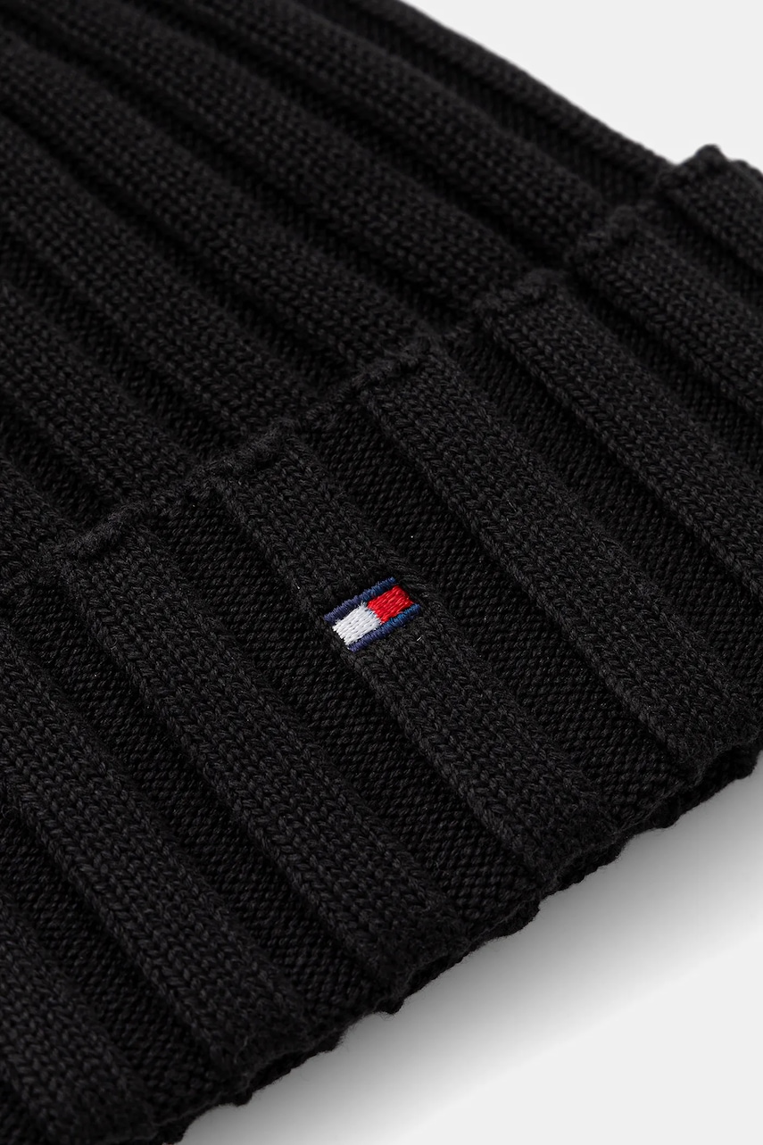 Детская хлопковая шапка Tommy Hilfiger цвет чёрный AU0AU02004 Детская хлопковая шапка Tommy Hilfiger цвет чёрный AU0AU02004