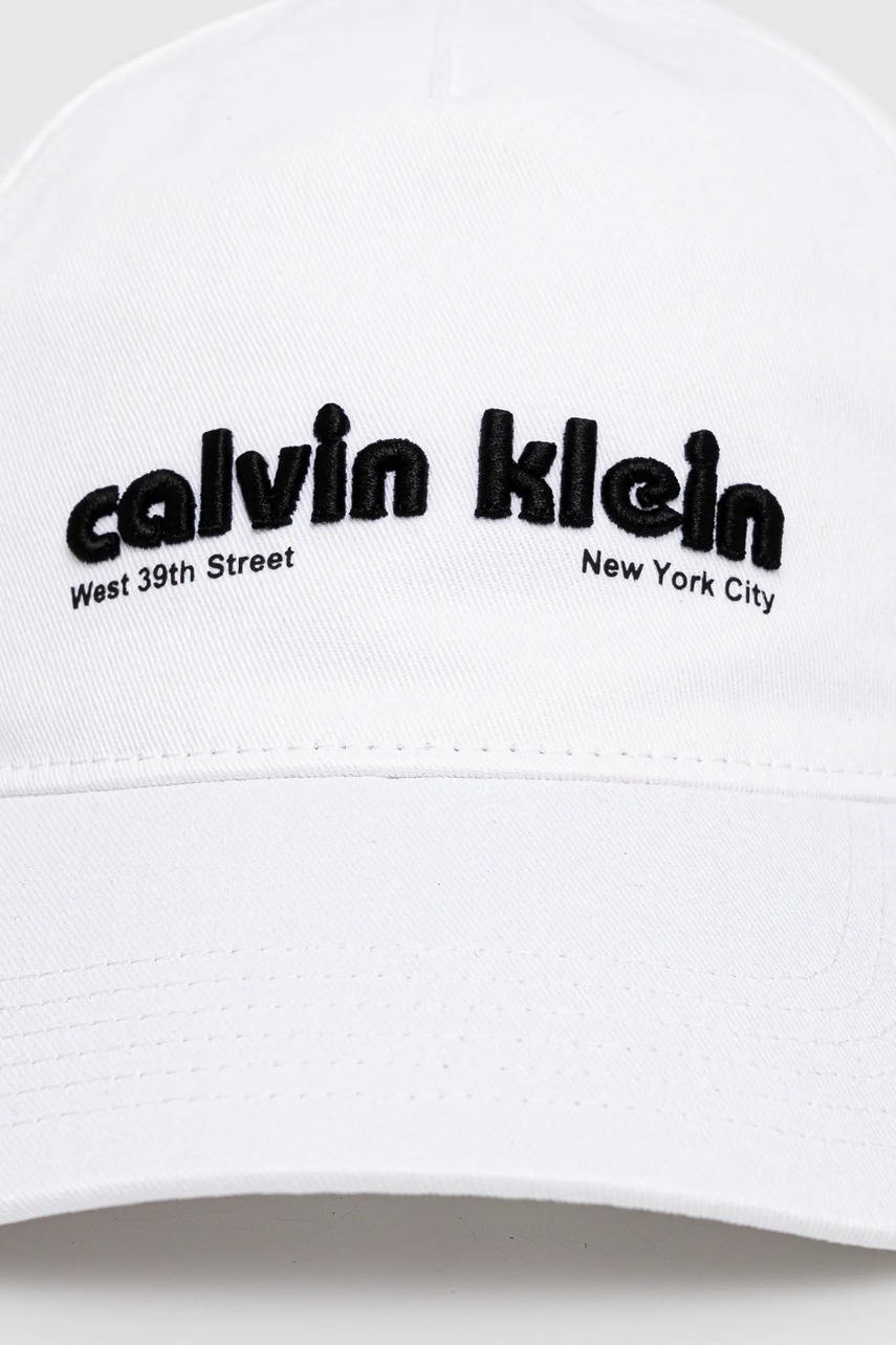 Хлопковая кепка Calvin Klein цвет белый с аппликацией LV04G5061G