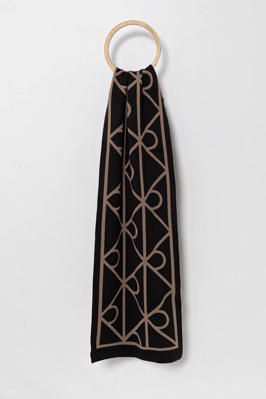 Σκούφος και κασκόλ Calvin Klein χρώμα: μαύρο, LV04D0007G φωτογραφία