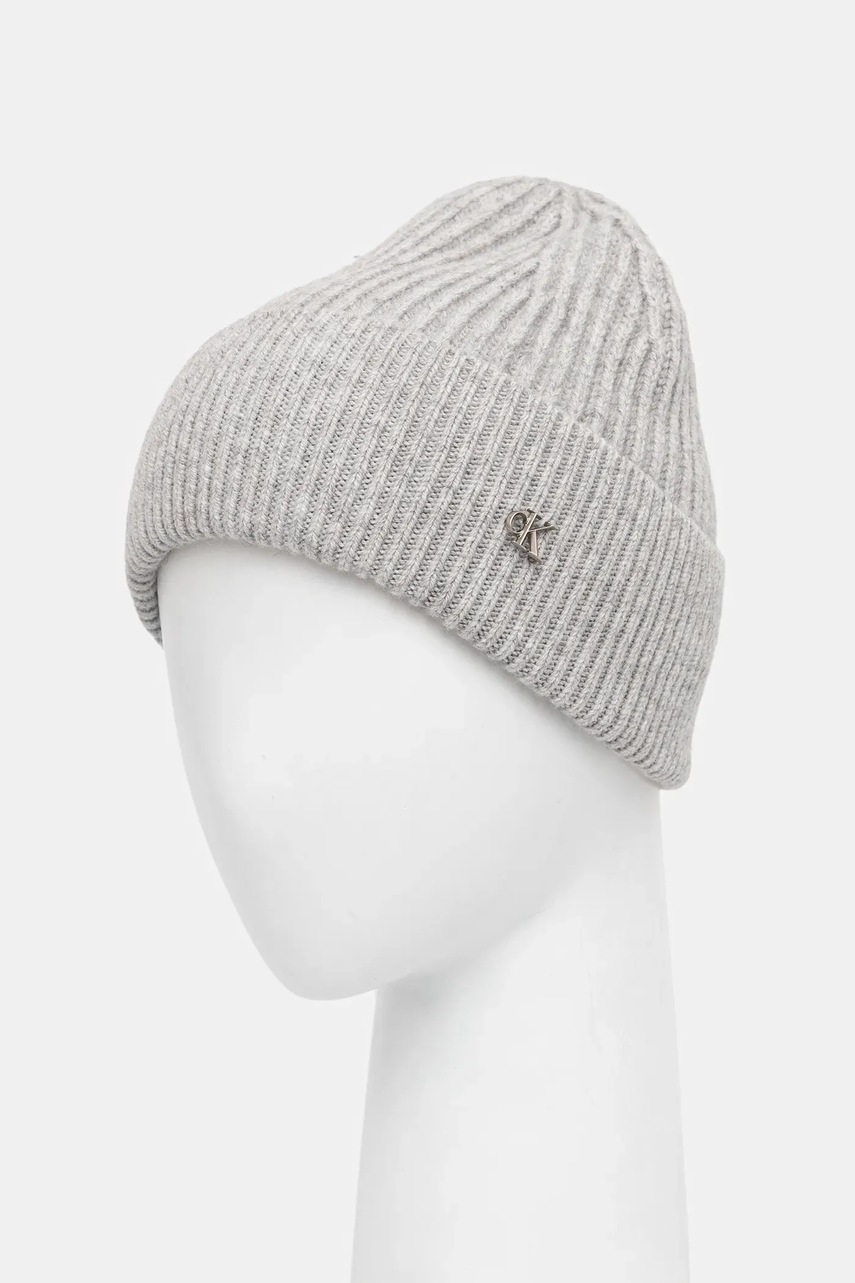 

Вълнена шапка Calvin Klein в сиво LV04D8032G, Сив