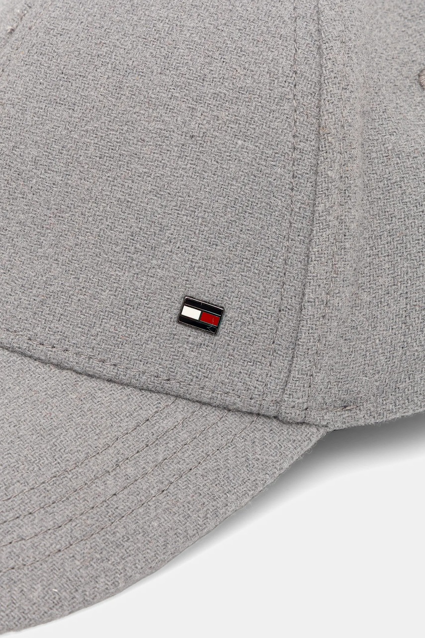 Кепка Tommy Hilfiger цвет серый AM0AM13584