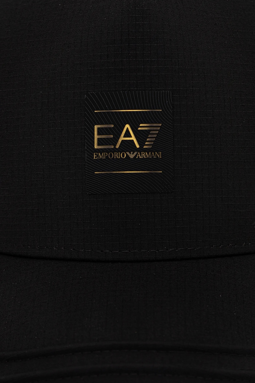 Кепка EA7 Emporio Armani цвет чёрный AF16313.7X000317 Кепка EA7 Emporio Armani цвет чёрный AF16313.7X000317