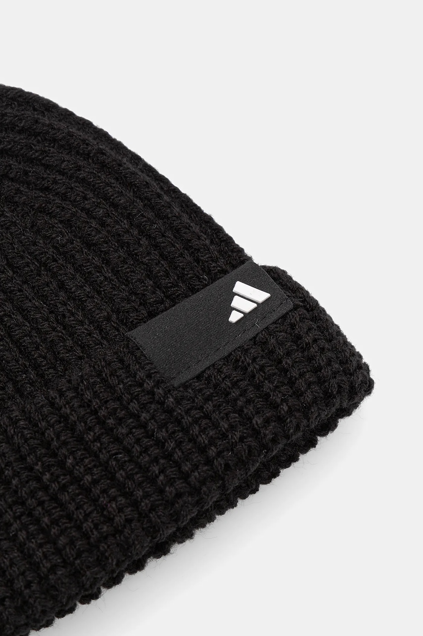 Шапка adidas цвет чёрный JM3070 Шапка adidas цвет чёрный JM3070
