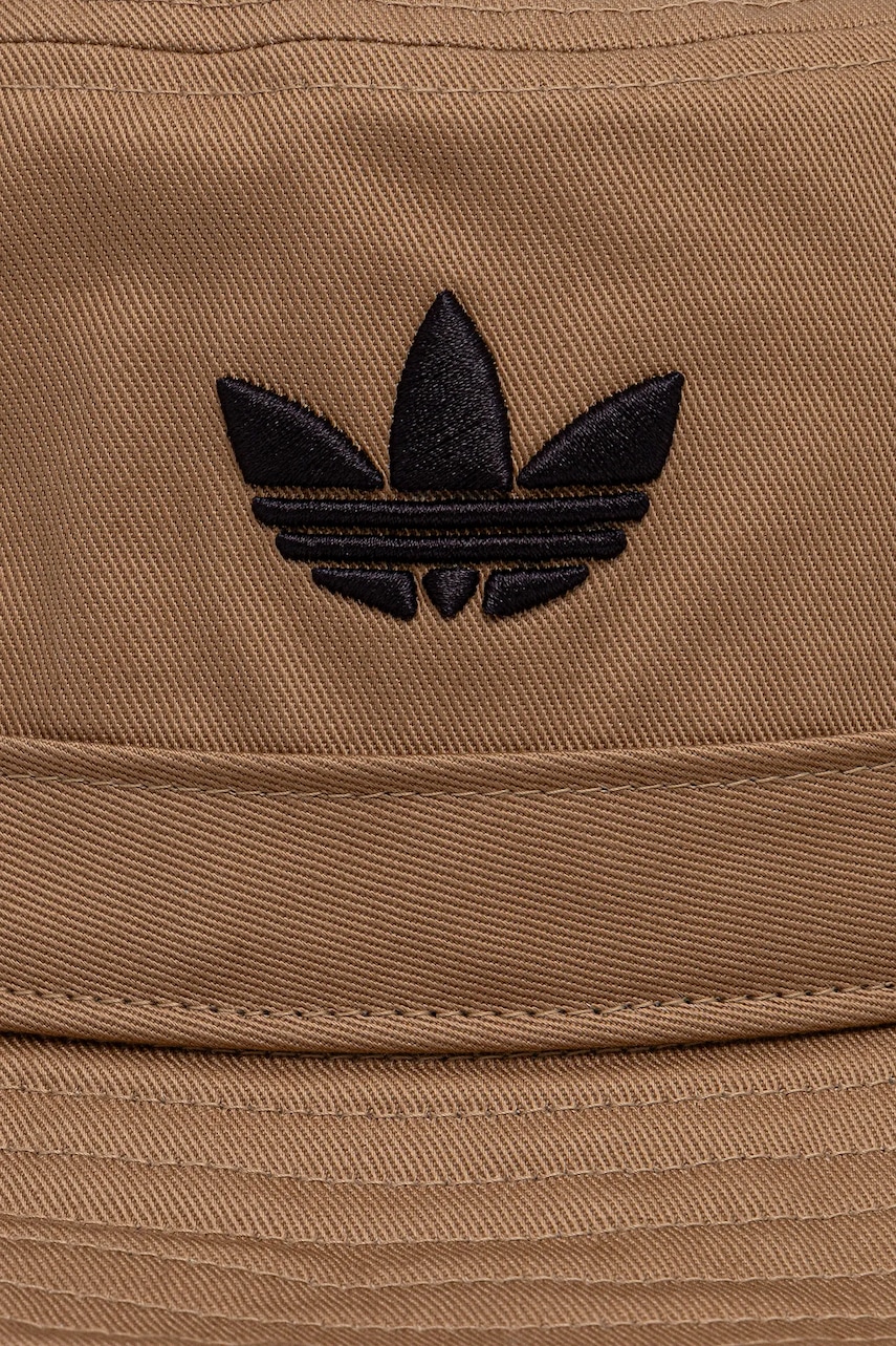 Шляпа из хлопка adidas Originals Adicolor цвет бежевый JV9981 Шляпа из хлопка adidas Originals Adicolor цвет бежевый JV9981