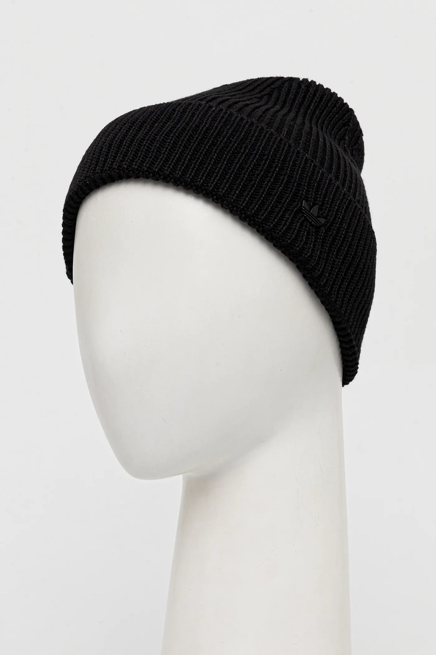 Шапка adidas Originals EV.IC цвет чёрный  JW7990