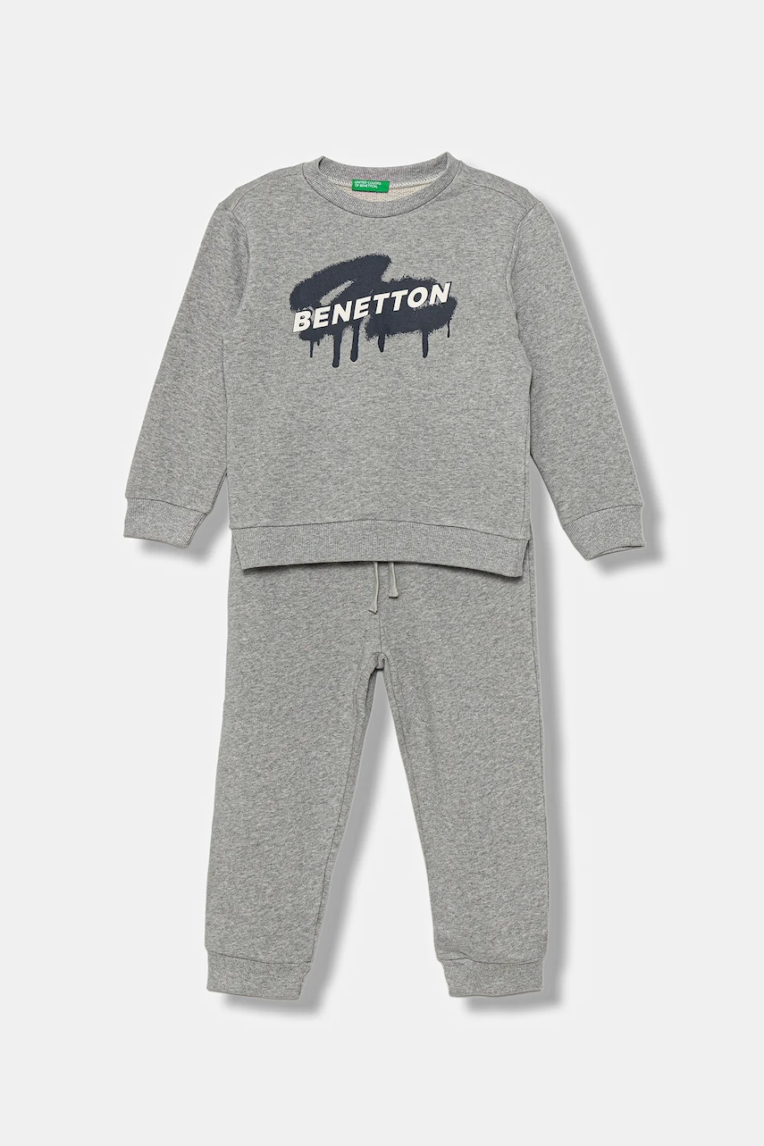 United Colors of Benetton trening de bumbac pentru copii culoarea gri, 3J68GK00S