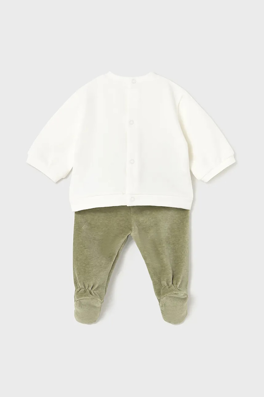 Комплект для младенцев Mayoral Newborn цвет зелёный 2555 Комплект для младенцев Mayoral Newborn цвет зелёный 2555
