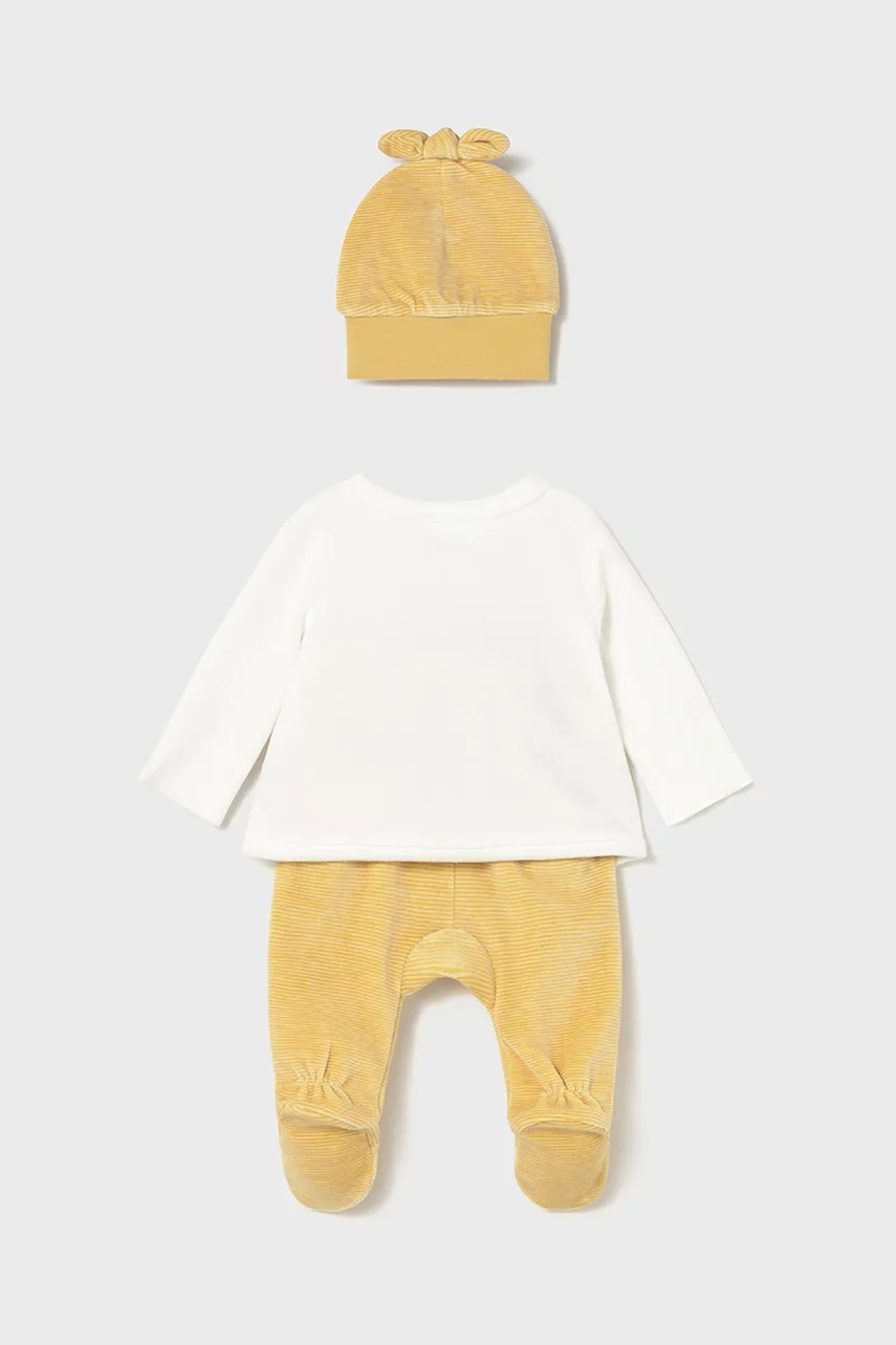 Комплект для младенцев Mayoral Newborn цвет жёлтый 2559 Комплект для младенцев Mayoral Newborn цвет жёлтый 2559