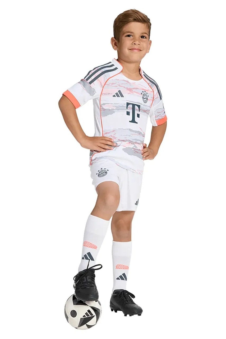 Dětská souprava adidas Performance FC Bayern Munich (obrázek 8)