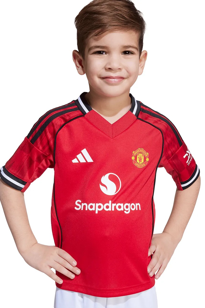 Dětská souprava adidas Performance Manchester United (obrázek 13)