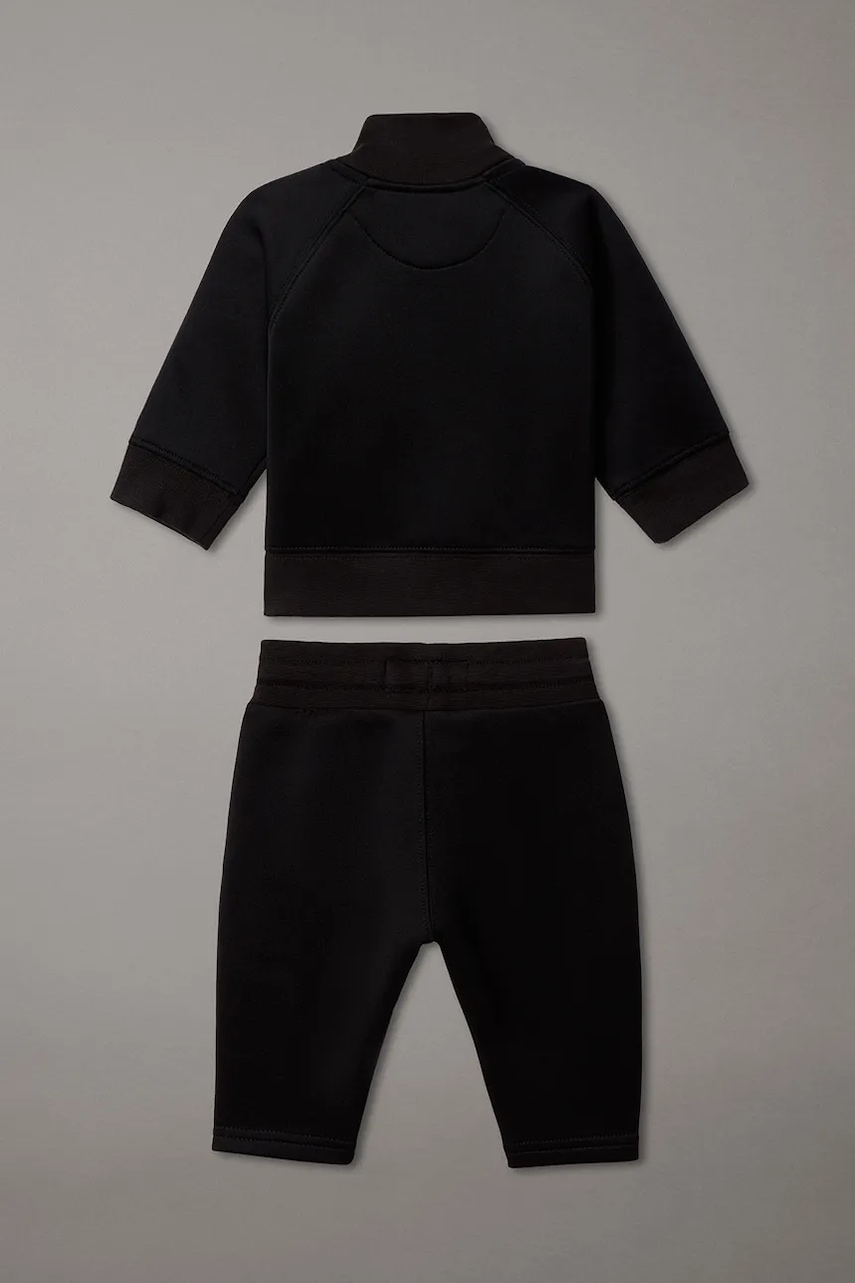 Спортивный костюм для младенцев Calvin Klein Jeans цвет чёрный IN0IN00331 Спортивный костюм для младенцев Calvin Klein Jeans цвет чёрный IN0IN00331