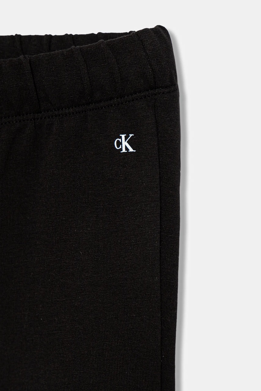 Kojenecká sada Calvin Klein Jeans (obrázek 9)