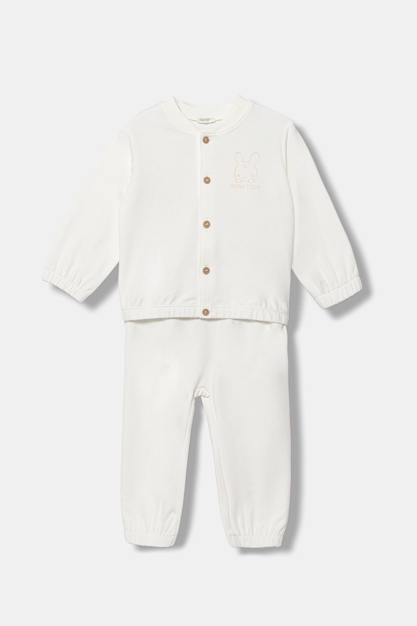 Levně Kojenecká tepláková souprava United Colors of Benetton bílá barva, 3MDSAK017
