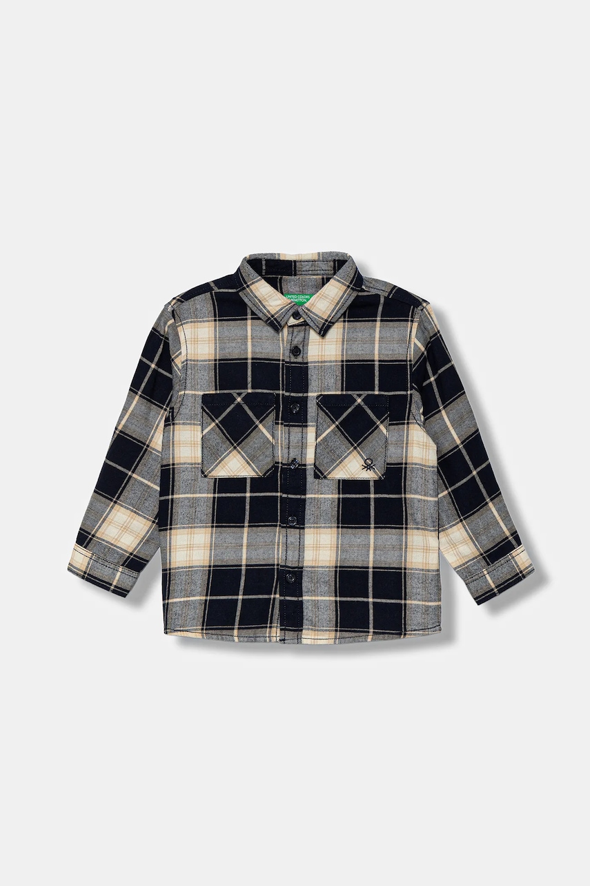 Levně Dětská bavlněná košile United Colors of Benetton tmavomodrá barva, 5LQHGQ02S