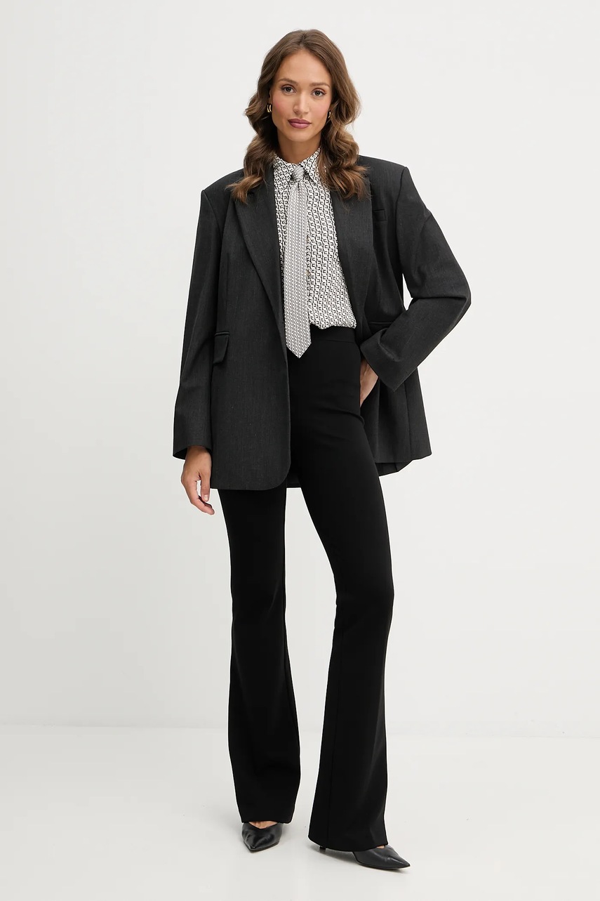 Рубашка Elisabetta Franchi цвет бежевый regular классический воротник CA10956E2