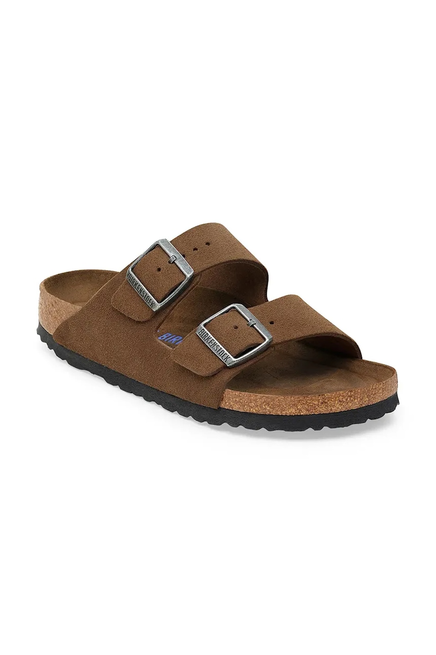 Замшевые шлепанцы Birkenstock Arizona цвет коричневый 1030865 Замшевые шлепанцы Birkenstock Arizona цвет коричневый 1030865