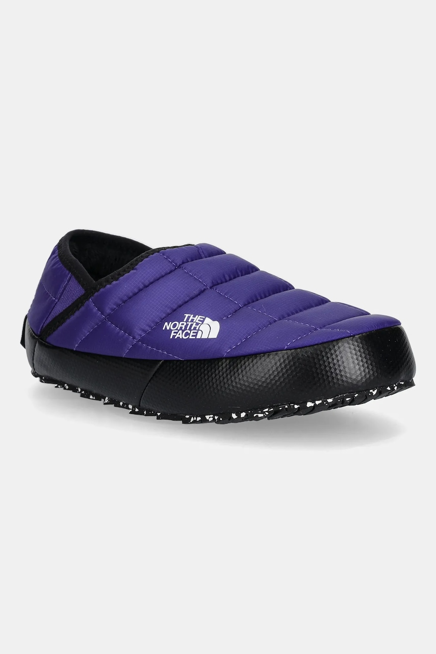 Levně Pantofle The North Face Thermoball Traction Mule V fialová barva, NF0A3V1HS961