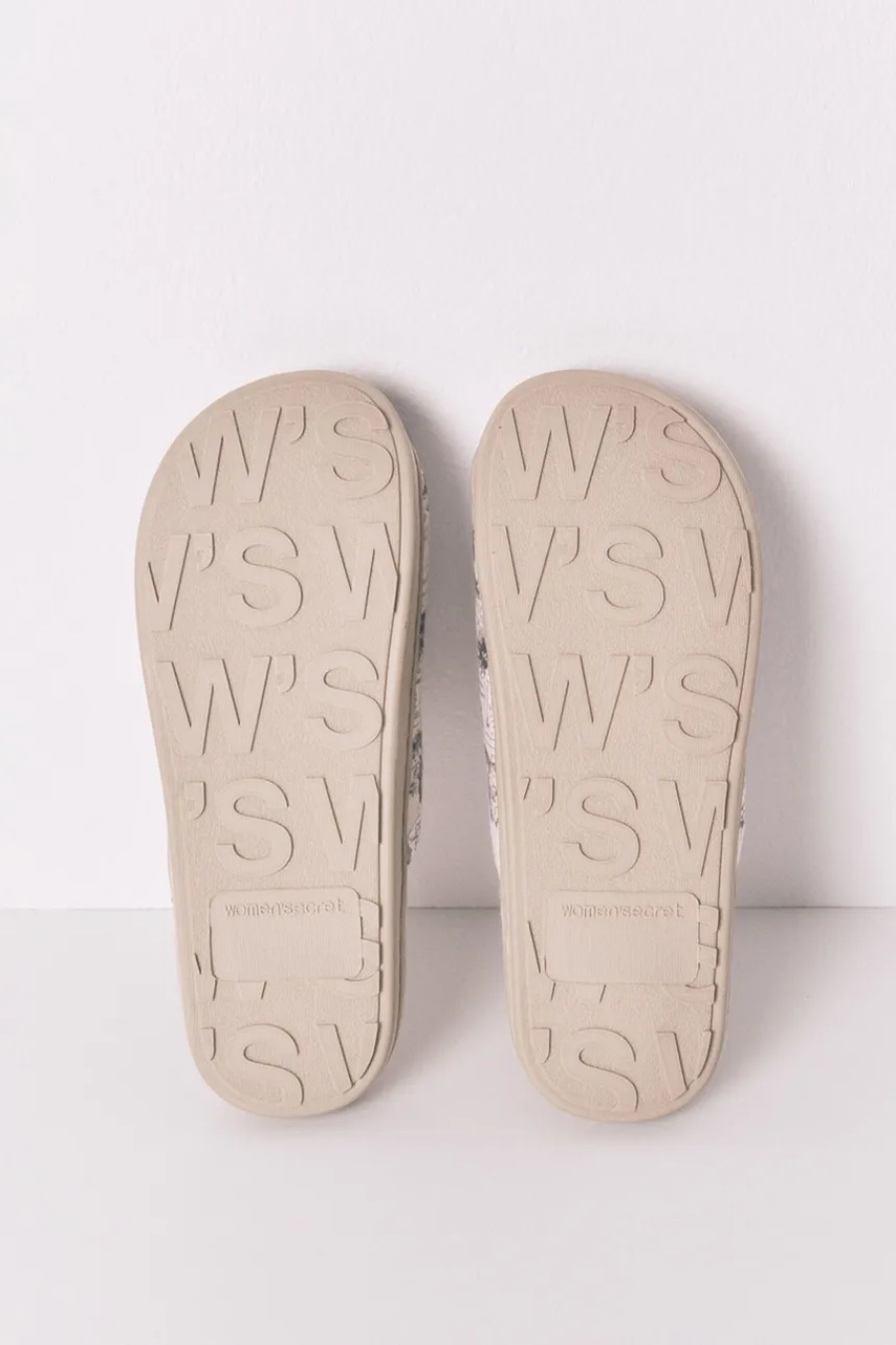 Тапки womensecret MULTILICENSE URBAN цвет белый 4992526