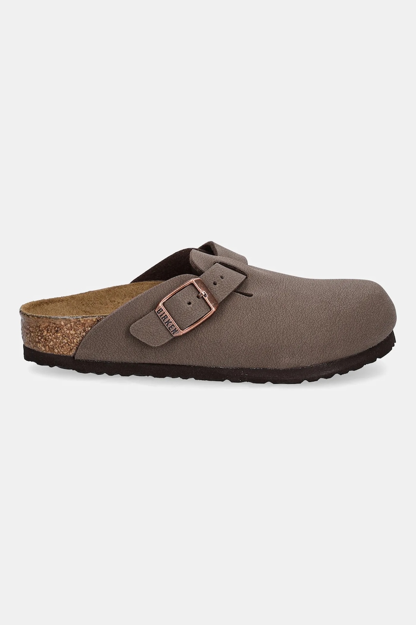 Детские шлепанцы Birkenstock Boston цвет коричневый 1030809 Детские шлепанцы Birkenstock Boston цвет коричневый 1030809