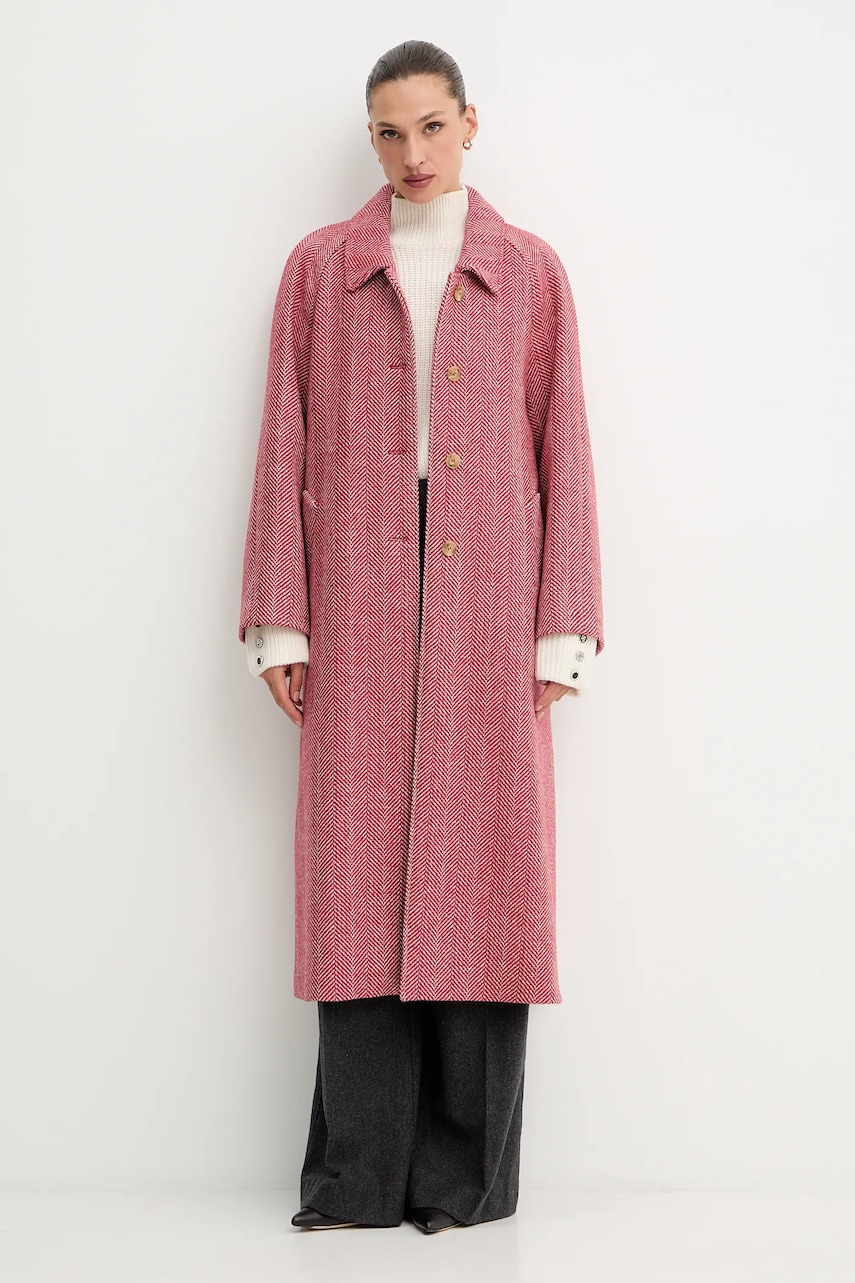 Пальто Weekend Max Mara UGOLA цвет красный 2525016016600 Пальто Weekend Max Mara UGOLA цвет красный 2525016016600