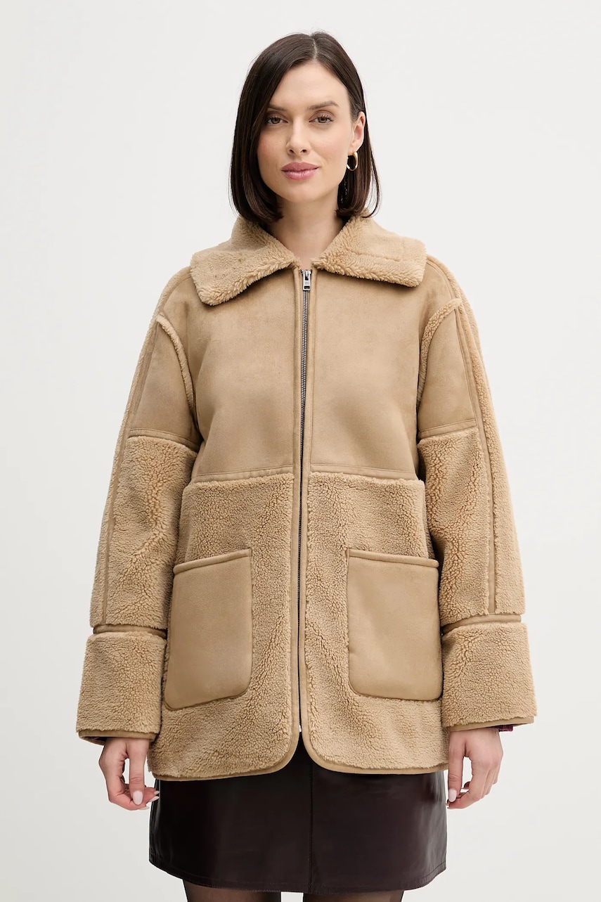 Pedro del Hierro geacă