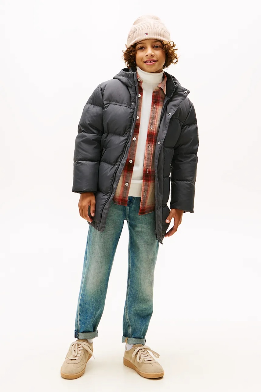 Levně Dětská bunda Tommy Hilfiger černá barva, KB0KB10114