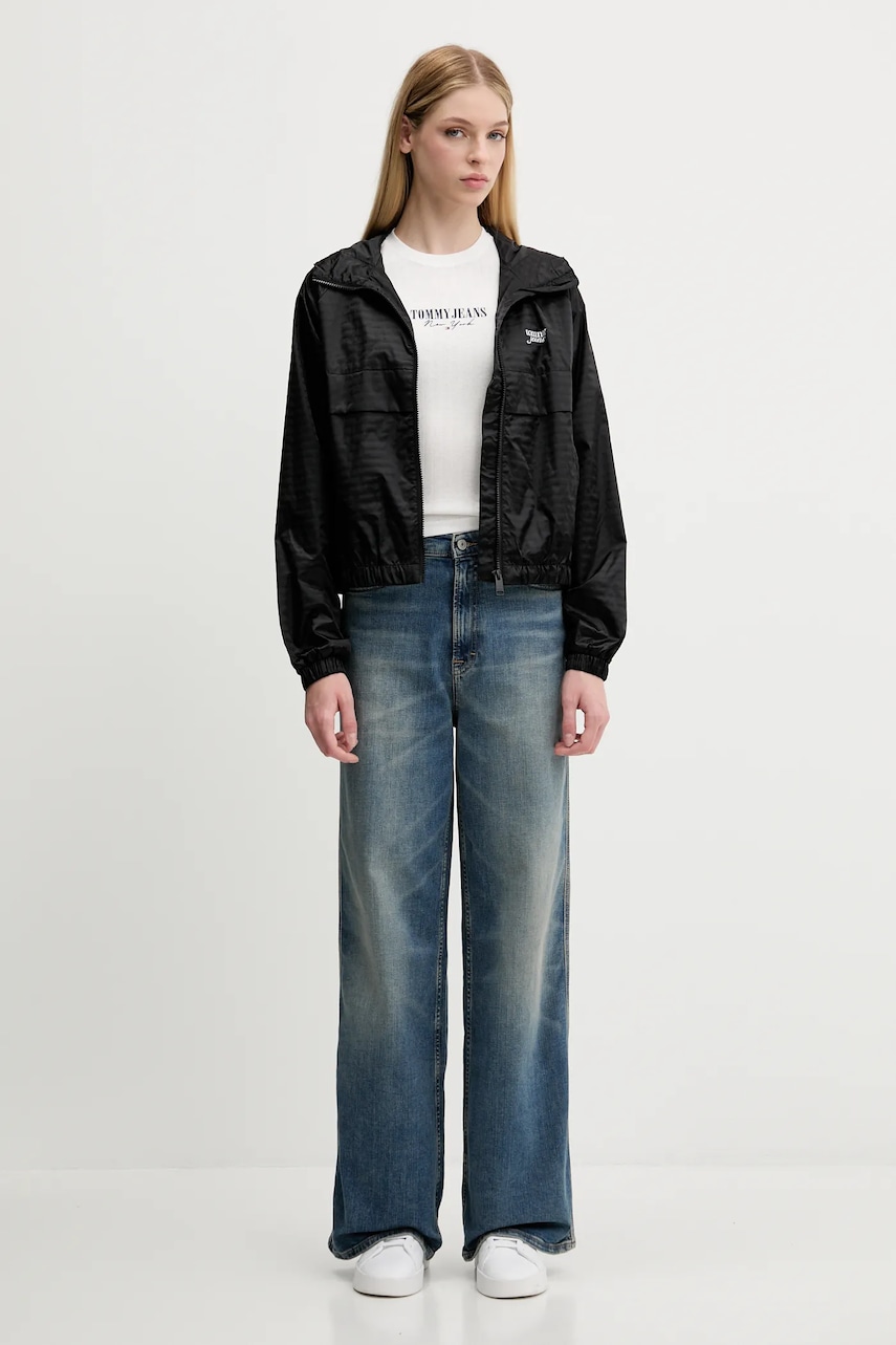 Куртка Tommy Jeans цвет чёрный переходная oversize DW0DW20952 Куртка Tommy Jeans цвет чёрный переходная oversize DW0DW20952