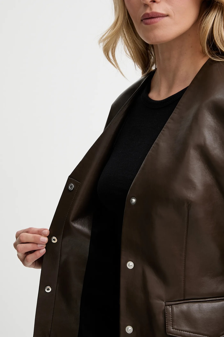 Μπουφάν Nanushka χρώμα: καφέ, NW25PFJK14878 φωτογραφία