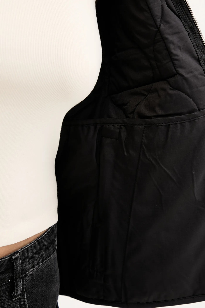 Μπουφάν Guess Jeans φωτογραφία