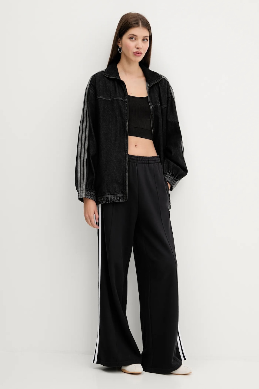 Джинсовая куртка adidas Originals Denim Os TT цвет чёрный переходная oversize JY2897 Джинсовая куртка adidas Originals Denim Os TT цвет чёрный переходная oversize JY2897