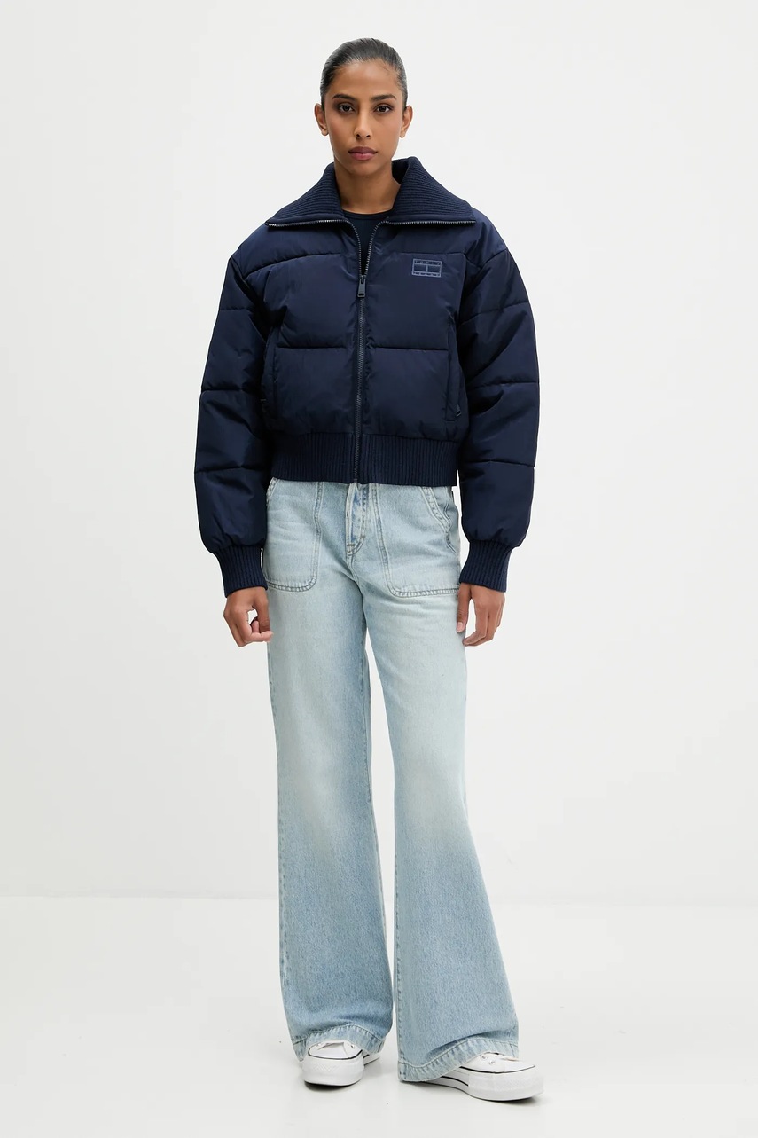 Куртка Tommy Jeans цвет синий зимняя oversize DW0DW21659 Куртка Tommy Jeans цвет синий зимняя oversize DW0DW21659