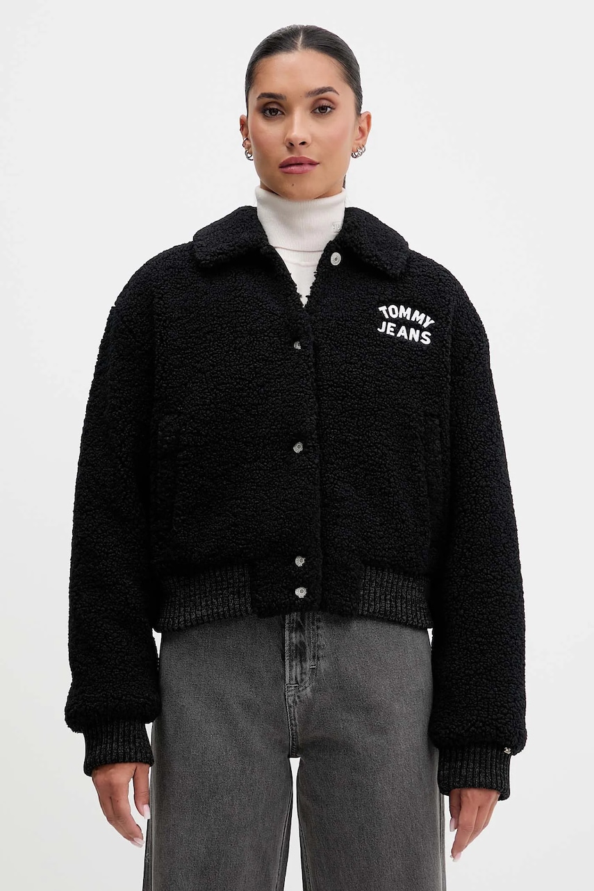 Tommy Jeans geacă culoarea negru, de iarnă, DW0DW21666