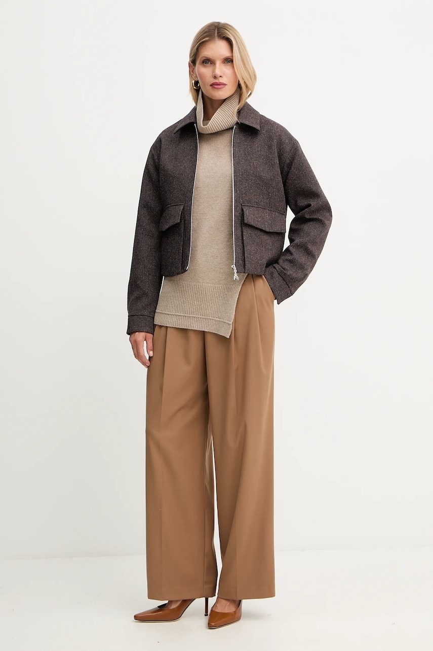 Куртка Patrizia Pepe цвет коричневый демисезонная 2S1534 A646 Куртка Patrizia Pepe цвет коричневый демисезонная 2S1534 A646