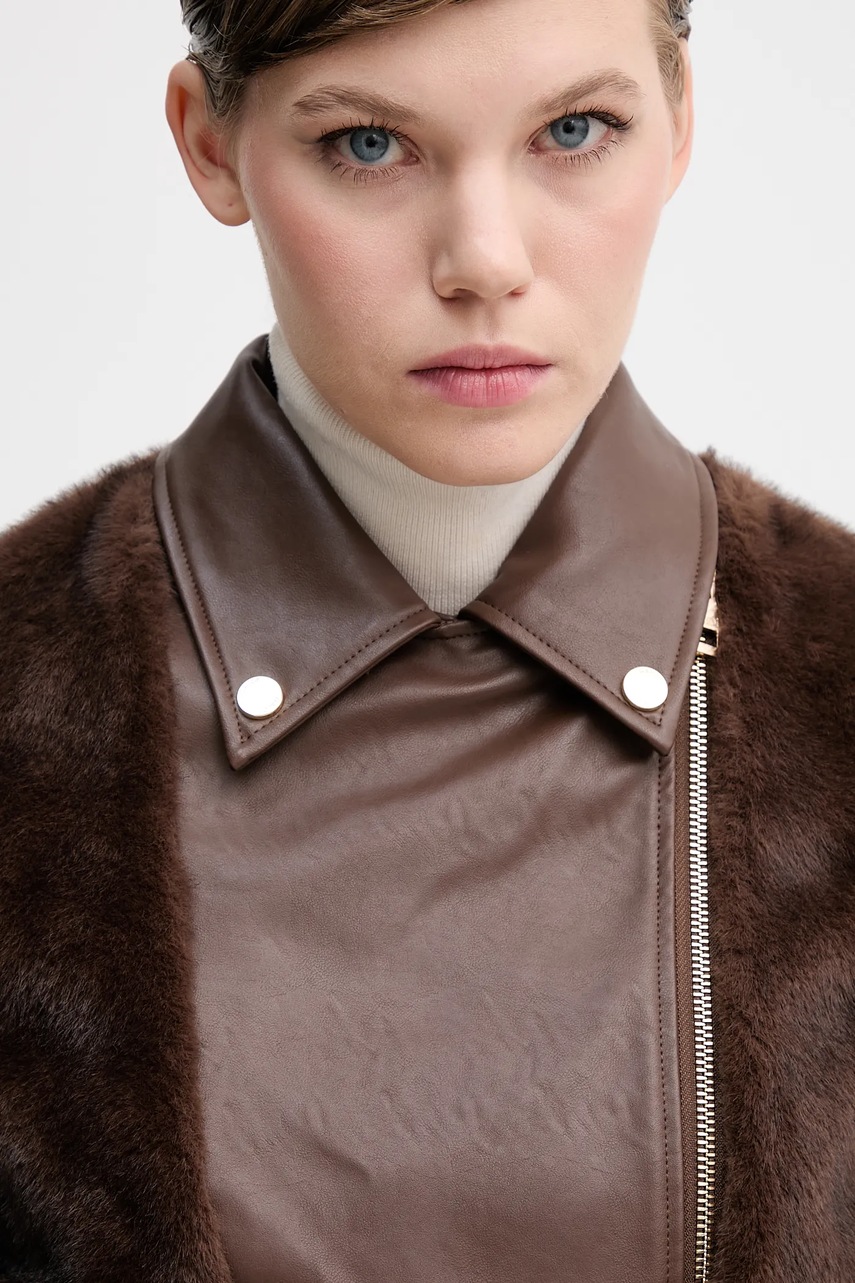 Křivák Gaudi (obrázek 6)