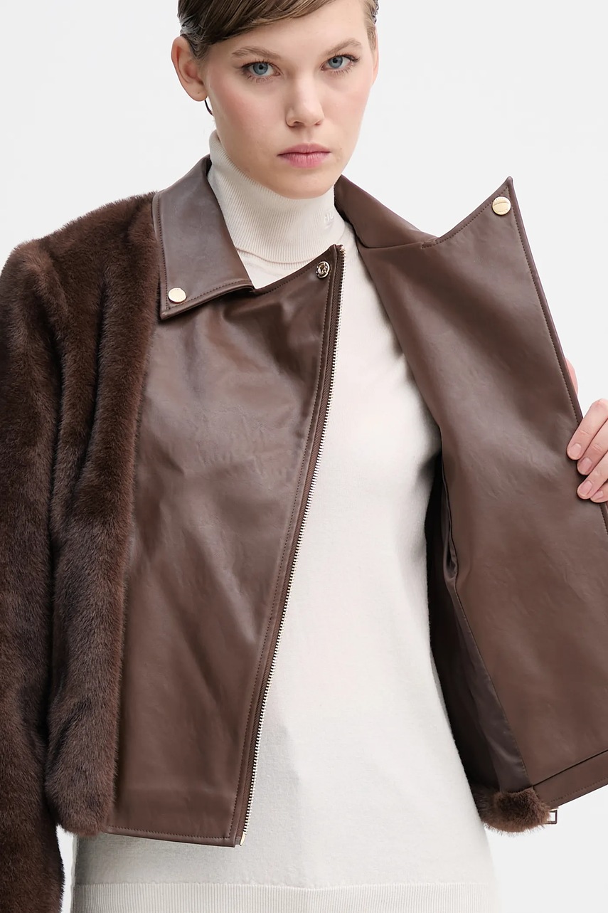 Křivák Gaudi (obrázek 8)