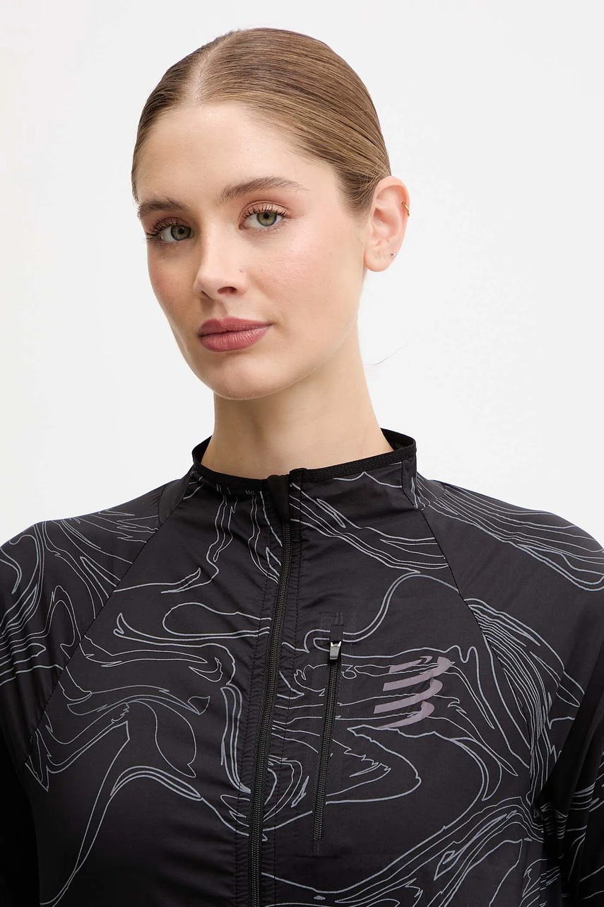 Σακάκι προπόνησης Compressport Hurricane Windproof χρώμα: μαύρο, AJVW110 φωτογραφία