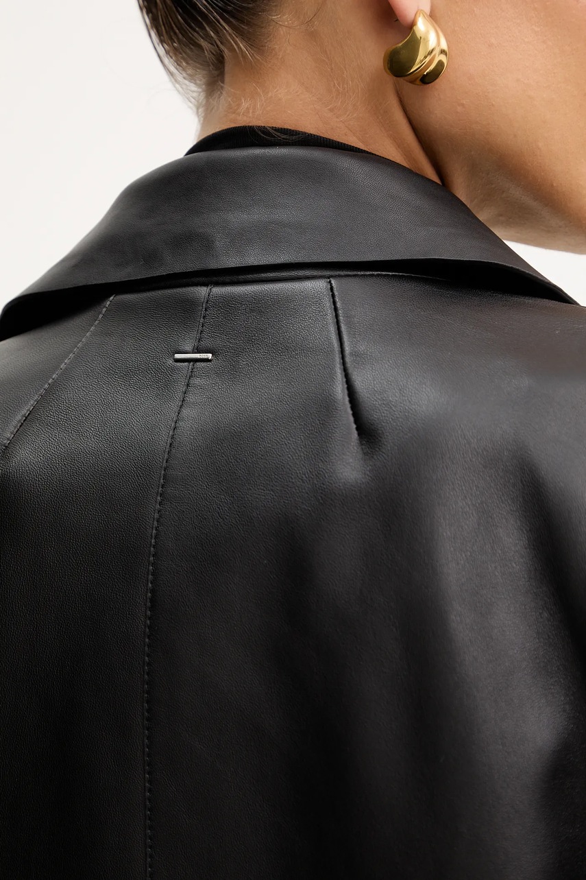 Kožený křivák BOSS Sarica (obrázek 6)