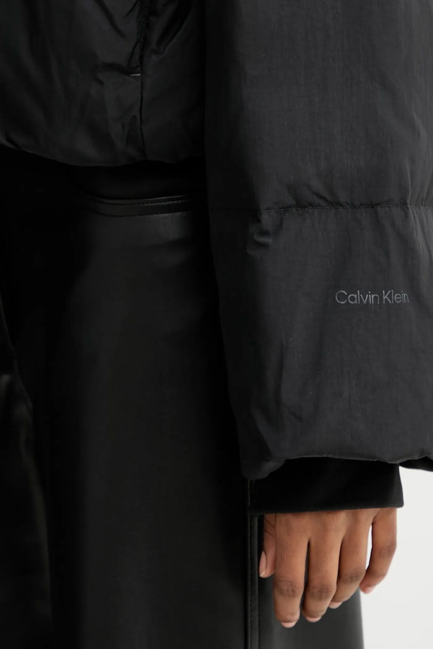 Péřová bunda Calvin Klein (obrázek 6)