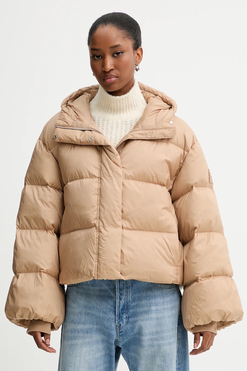 Levně Péřová bunda Calvin Klein béžová barva, zimní, oversize, LV044D525G