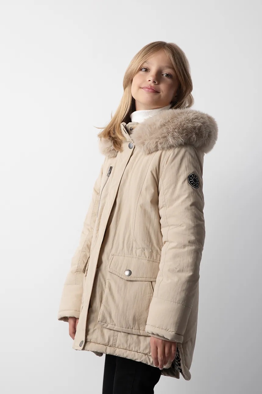 Levně Dětská bunda Coccodrillo béžová barva, OUTERWEAR GIRL JUNIOR
