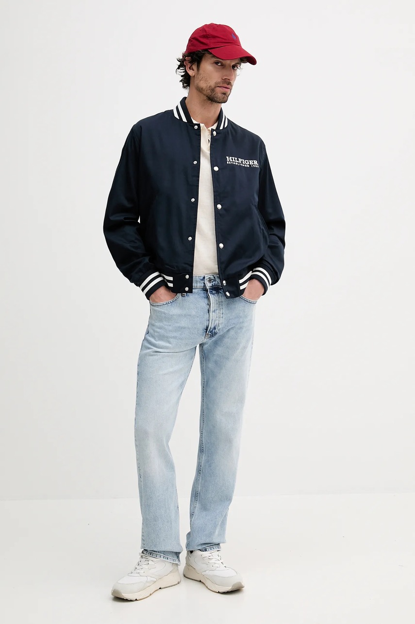 Куртка-бомбер Tommy Hilfiger цвет синий переходная MW0MW40647 Куртка-бомбер Tommy Hilfiger цвет синий переходная MW0MW40647