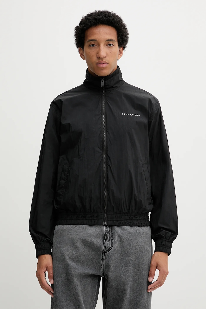 Tommy Jeans geacă culoarea negru, de tranzitie, DM0DM21667