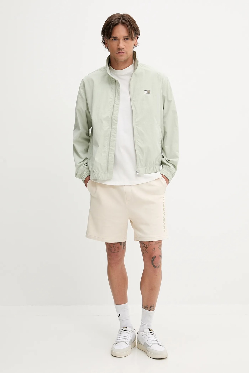 Куртка Tommy Jeans цвет бежевый переходная DM0DM21929