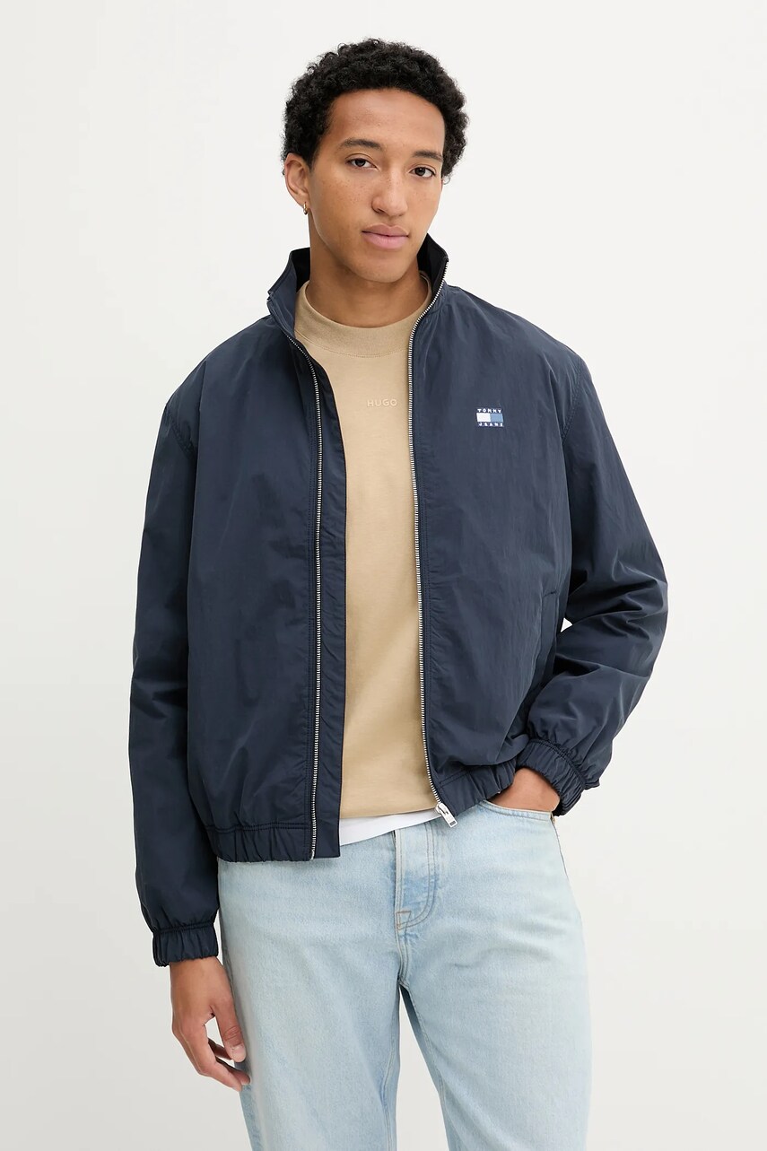 Tommy Jeans geacă culoarea bleumarin, de tranzitie, DM0DM21929