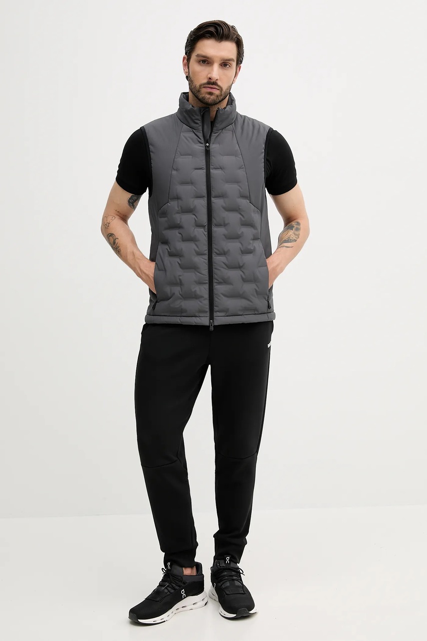 Безрукавка BOSS Green цвет серый зимняя 50541053